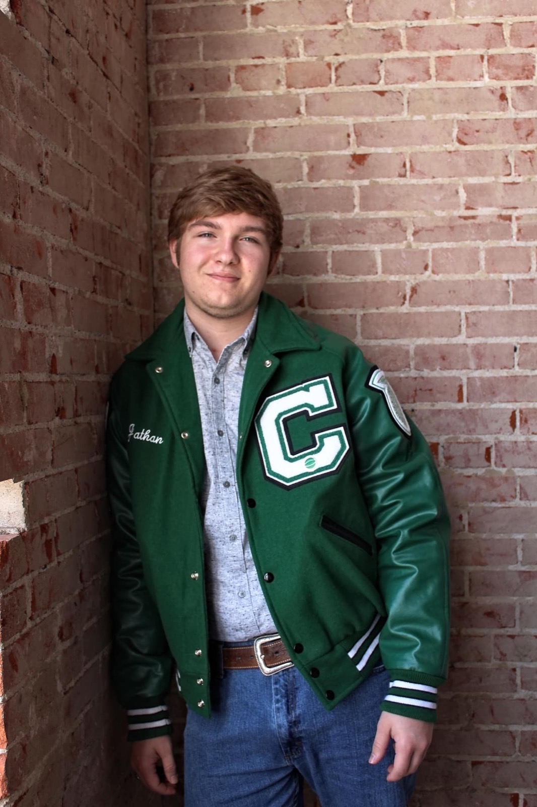 Graduation and Branding Photographer photo